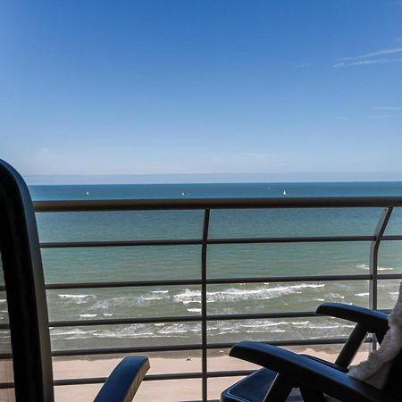 Excellent Southern Furnished Apartment With Beautiful Sea View Nieuwpoort Exterior foto